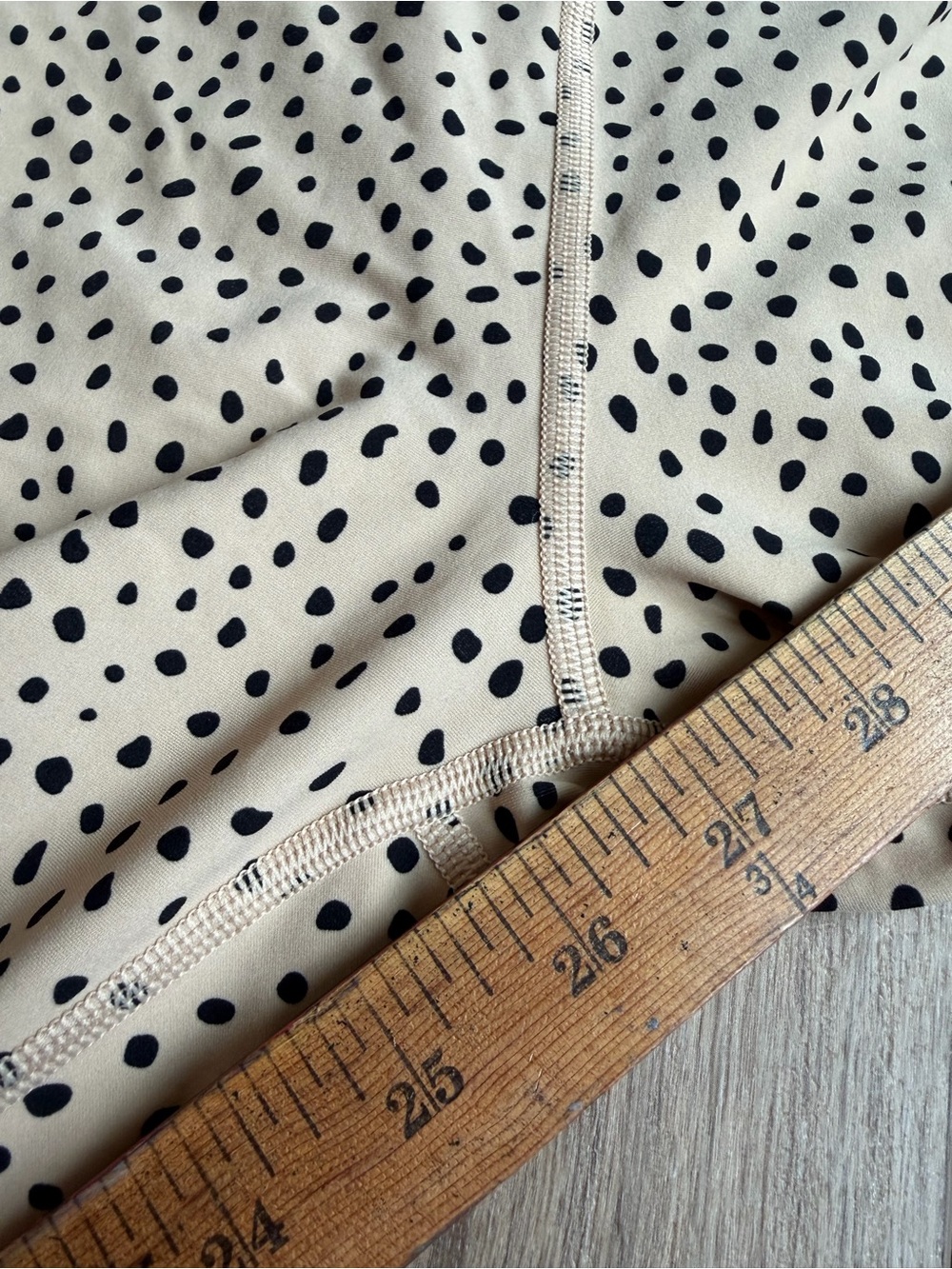 Sarah’s Day x White Fox Medium Tan Black Dot Leggings Like New - Picture 7 of 7